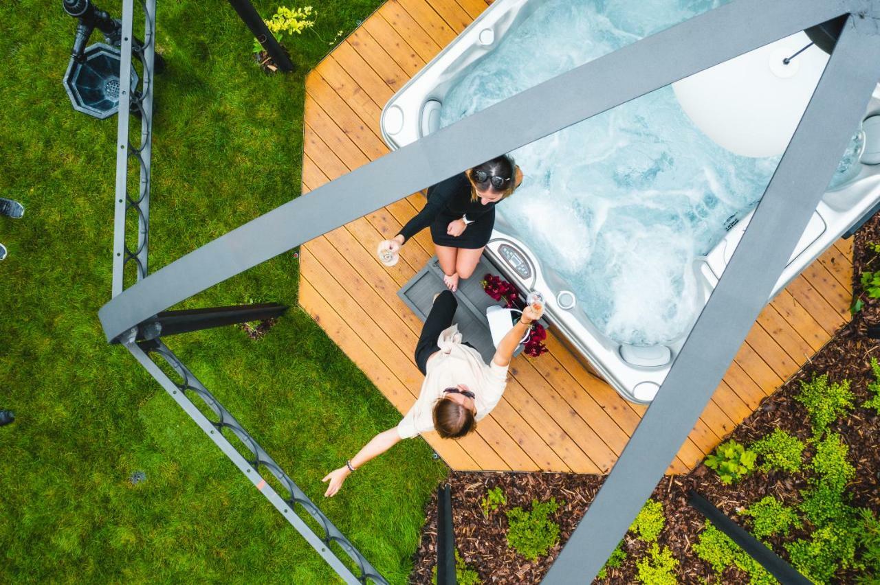 Garden Suites Residence By Tkc プラハ エクステリア 写真