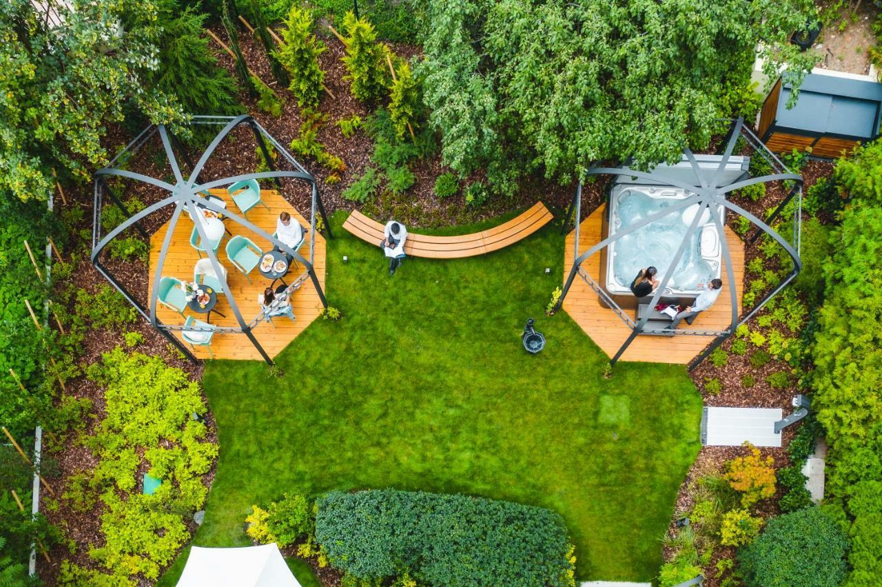 Garden Suites Residence By Tkc プラハ エクステリア 写真